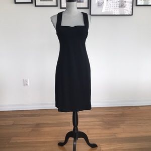 Banana Republic elegant black dress size 4-8